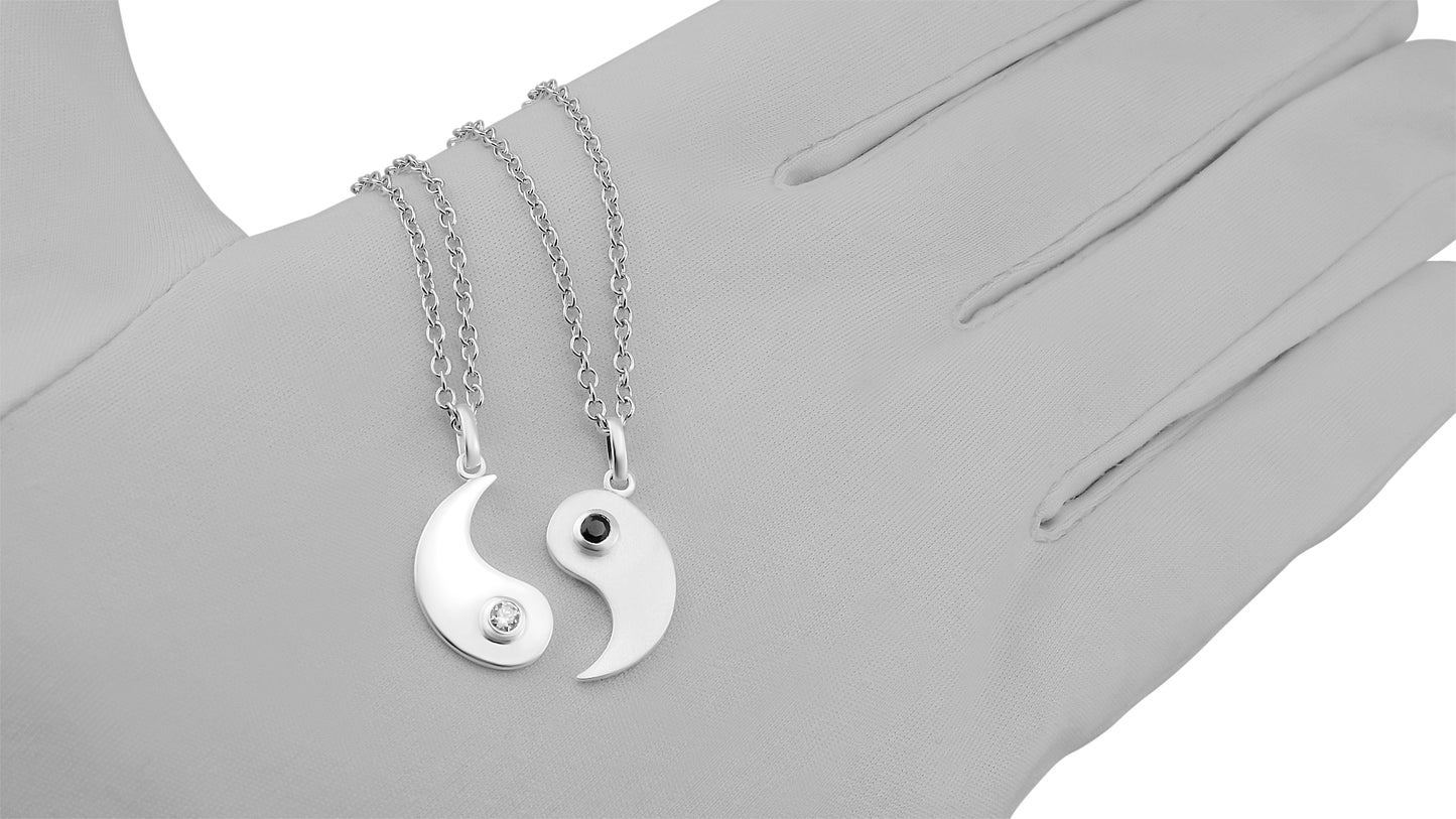 Hanessa 2 Stück Personalisierte Kette mit Gravur 925 Sterling Silber 47 cm mit Anhänger Yin Yang in silber - Personalisierte Geschenke für Damen Herren Freundin Freund - Partner Halskette Sie Ihn